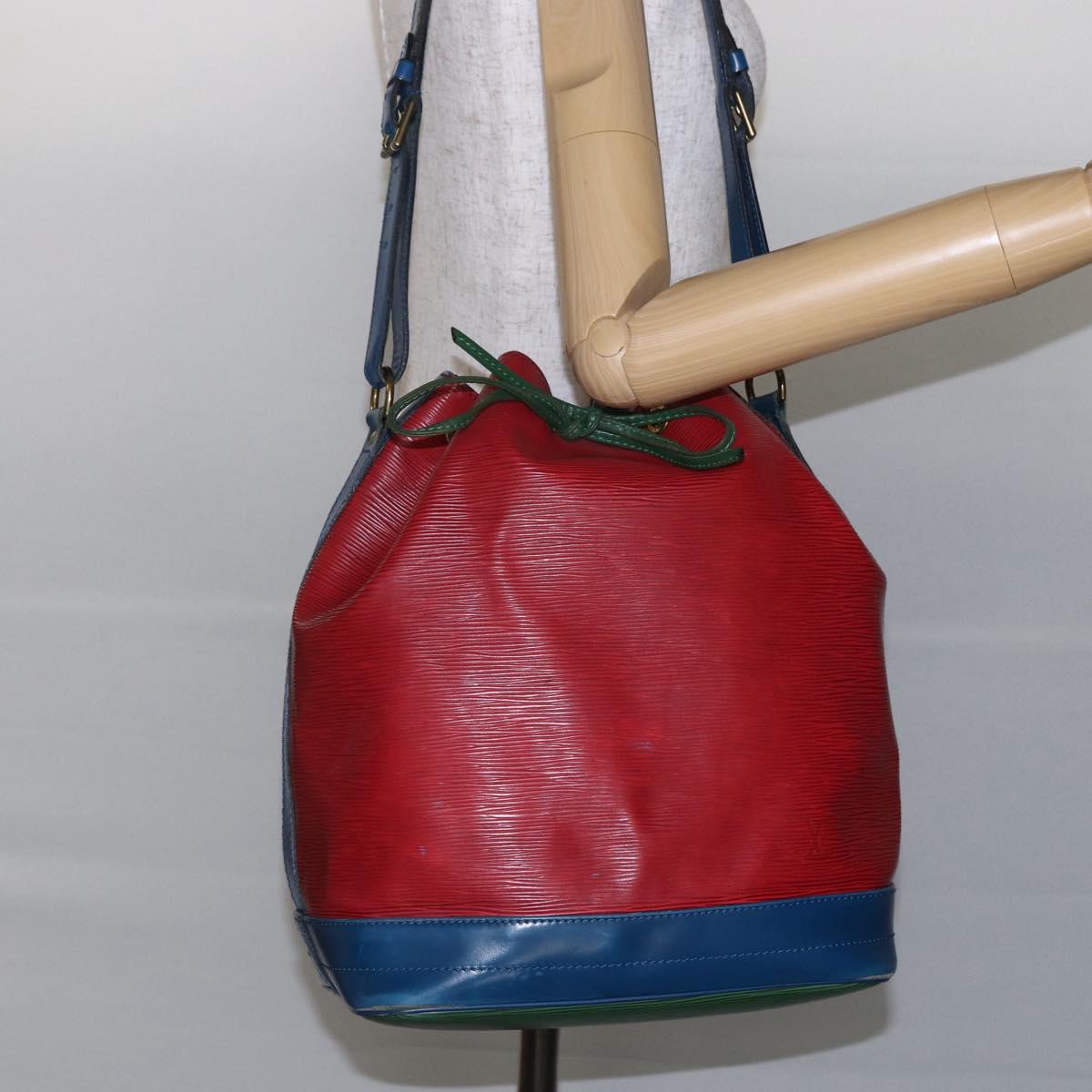 LOUIS VUITTON Epi Noe Shoulder Bag Tricolor Red Green blue M44082 LV Auth 147922