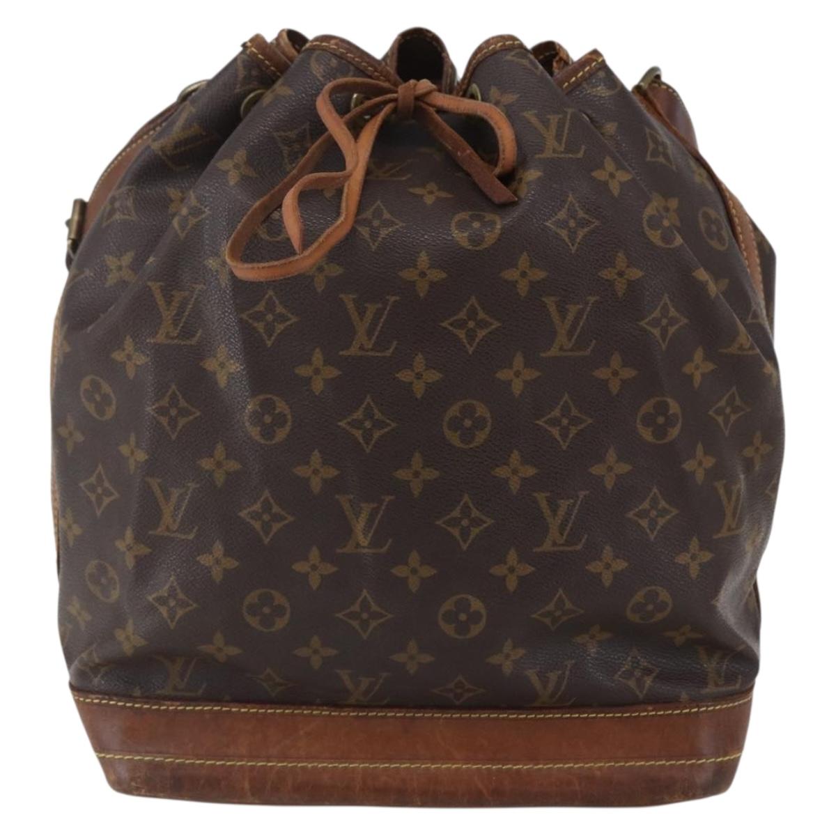 LOUIS VUITTON Monogram Noe Shoulder Bag M42224 LV Auth 148046