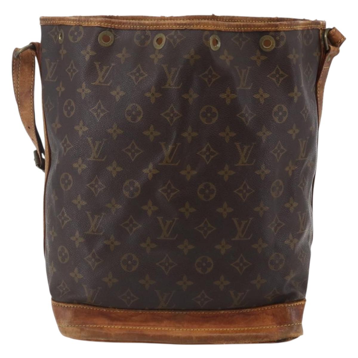LOUIS VUITTON Monogram Noe Shoulder Bag M42224 LV Auth 148047