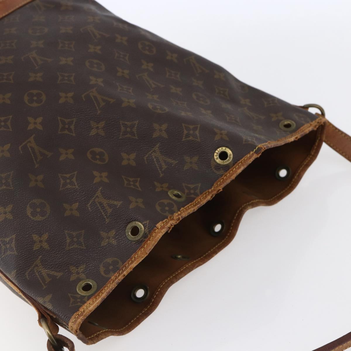 LOUIS VUITTON Monogram Noe Shoulder Bag M42224 LV Auth 148047