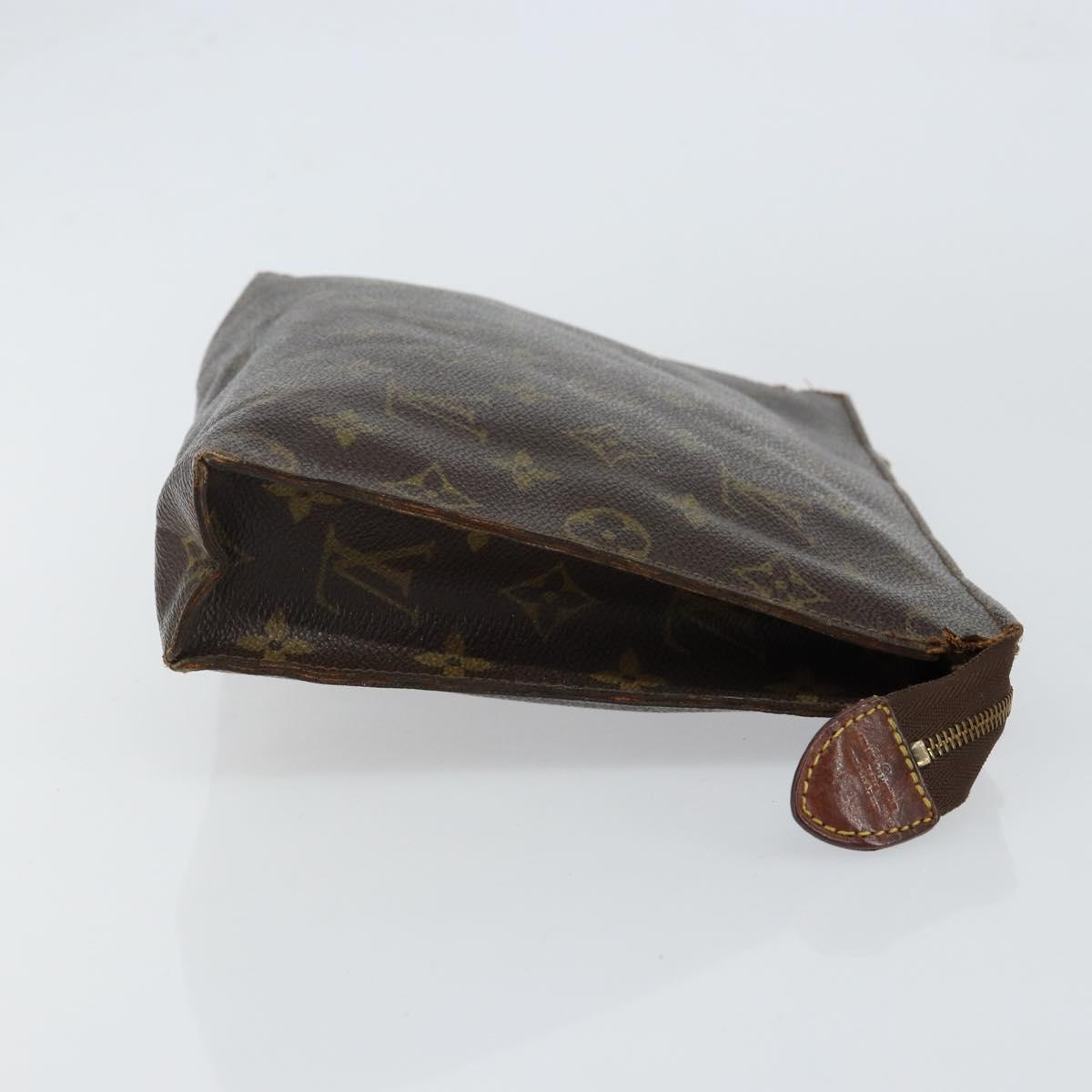 LOUIS VUITTON Monogram Poche Toilette 26 Pouch M47542 LV Auth 148091