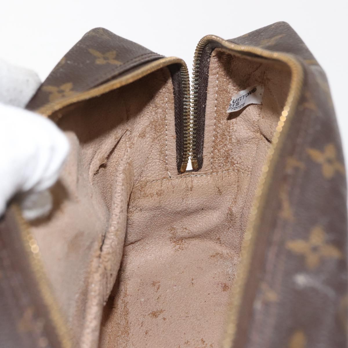 LOUIS VUITTON Monogram Trousse Toilette 28 Clutch Bag M47522 LV Auth 148093