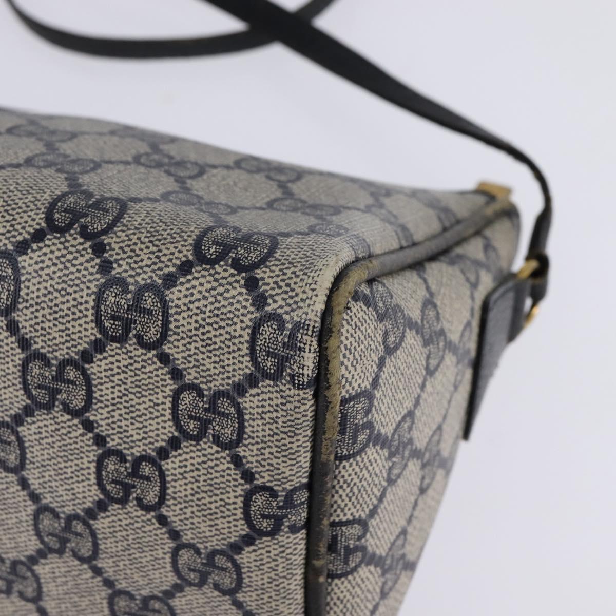 GUCCI GG Supreme Shoulder Bag PVC Navy Gold Auth 148266