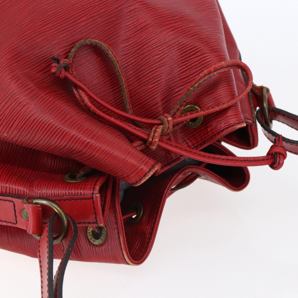 LOUIS VUITTON Epi Noe Shoulder Bag Red M44007 LV Auth 148309