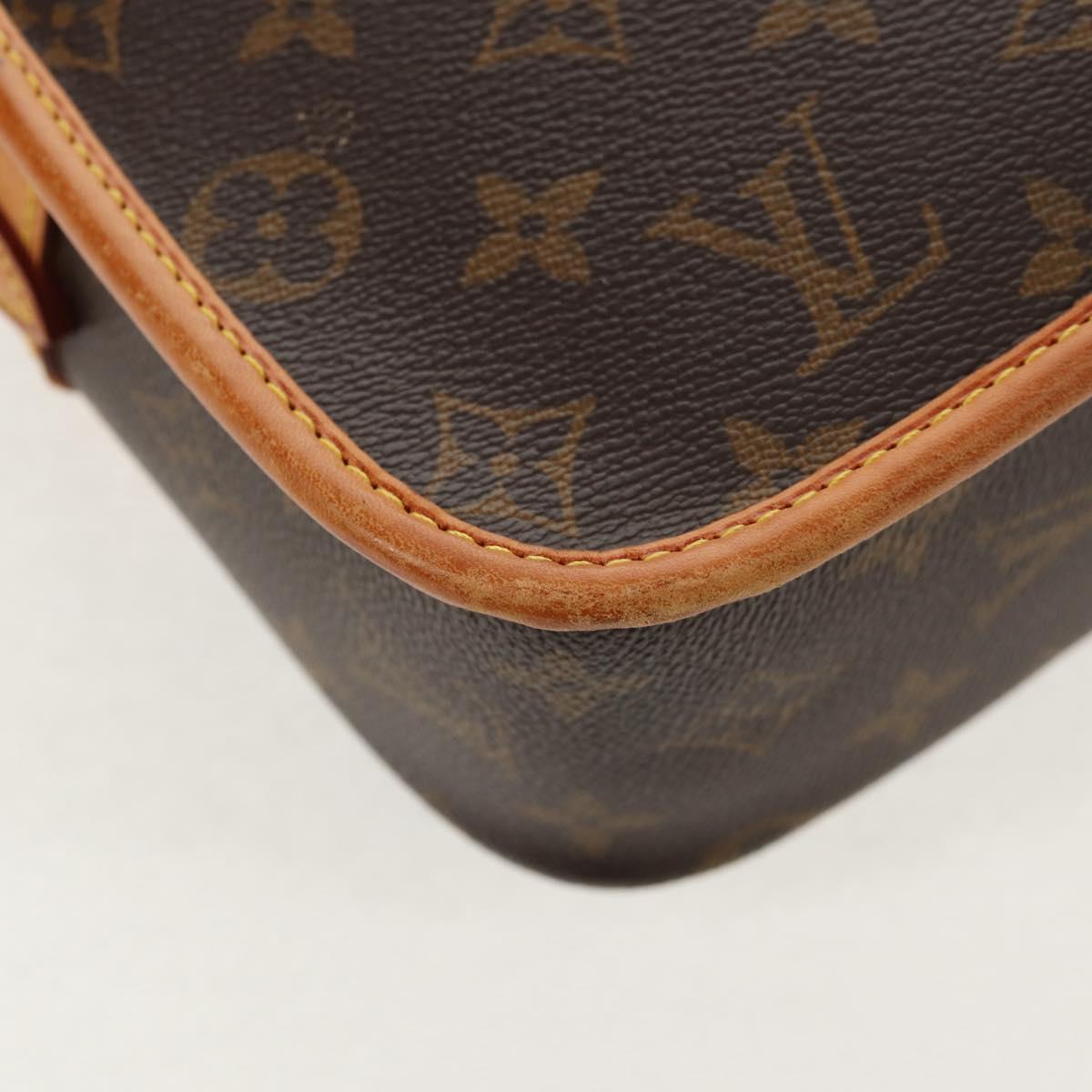 LOUIS VUITTON Monogram Sologne Shoulder Bag M42250 LV Auth 148527V