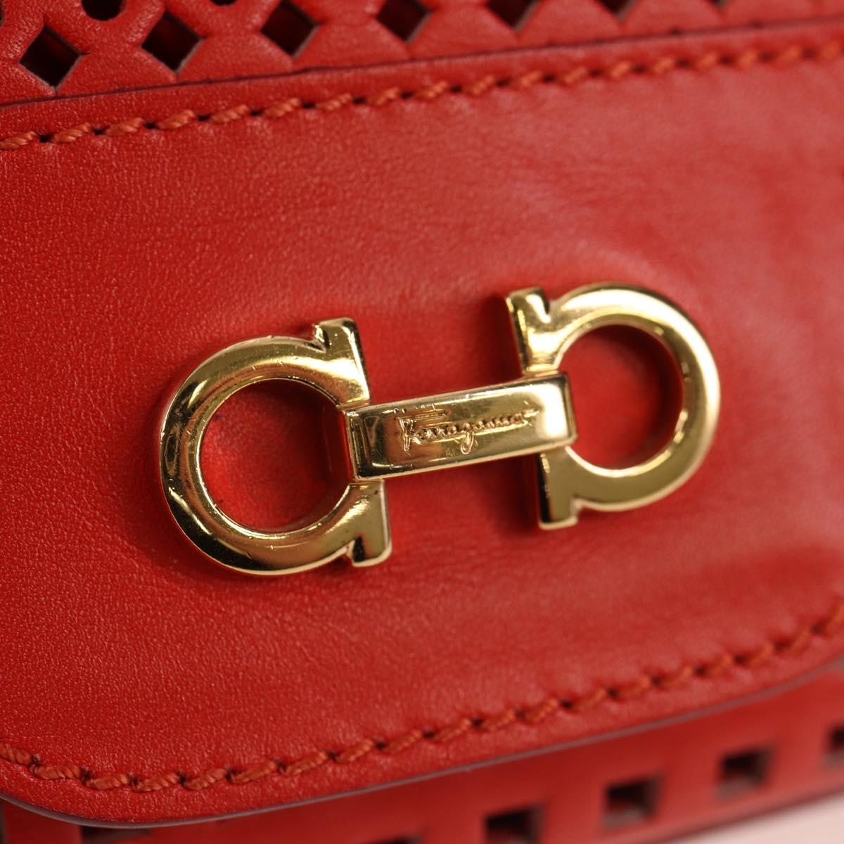 Salvatore Ferragamo Chain Shoulder Bag Leather Red Gold Auth 148629V