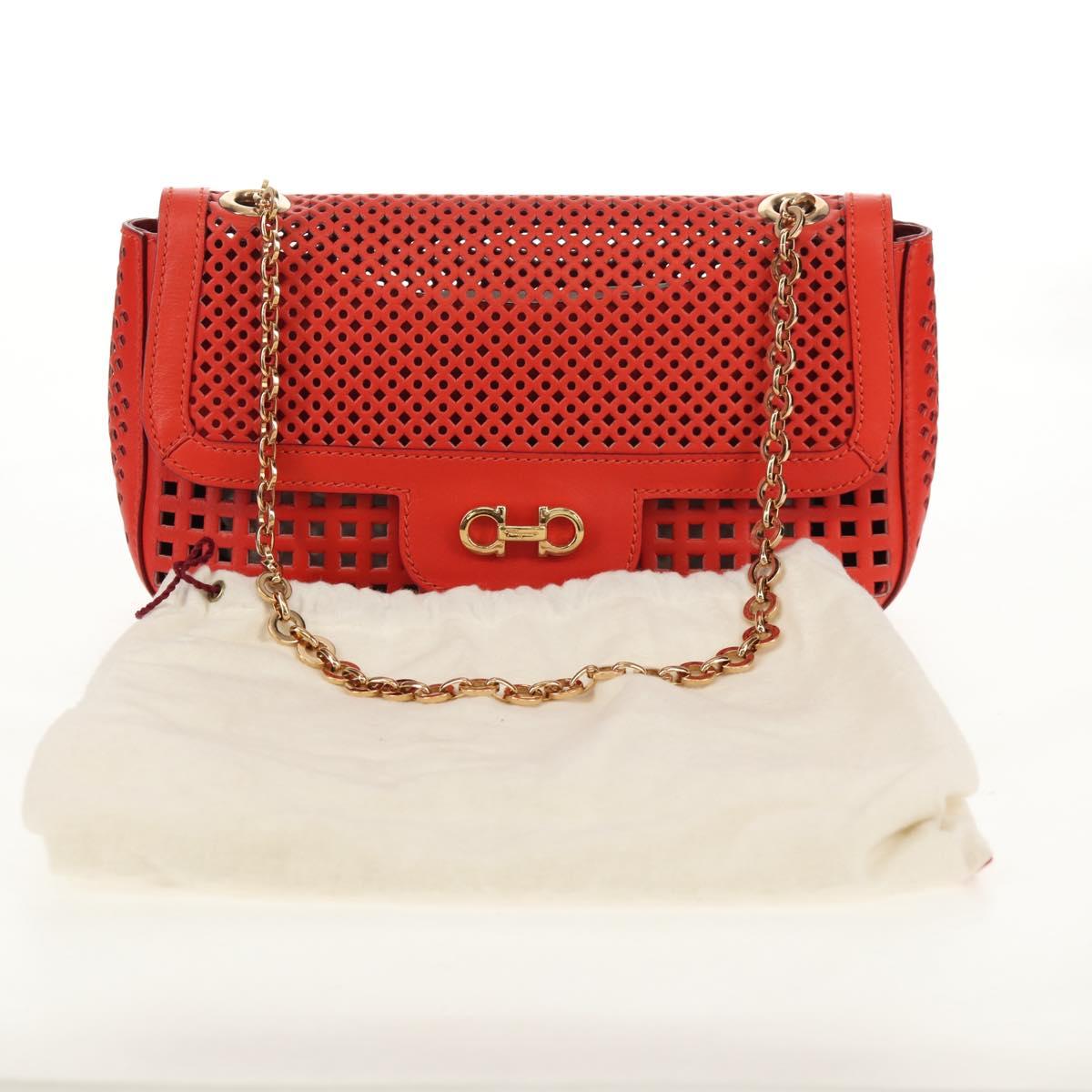 Salvatore Ferragamo Chain Shoulder Bag Leather Red Gold Auth 148629V