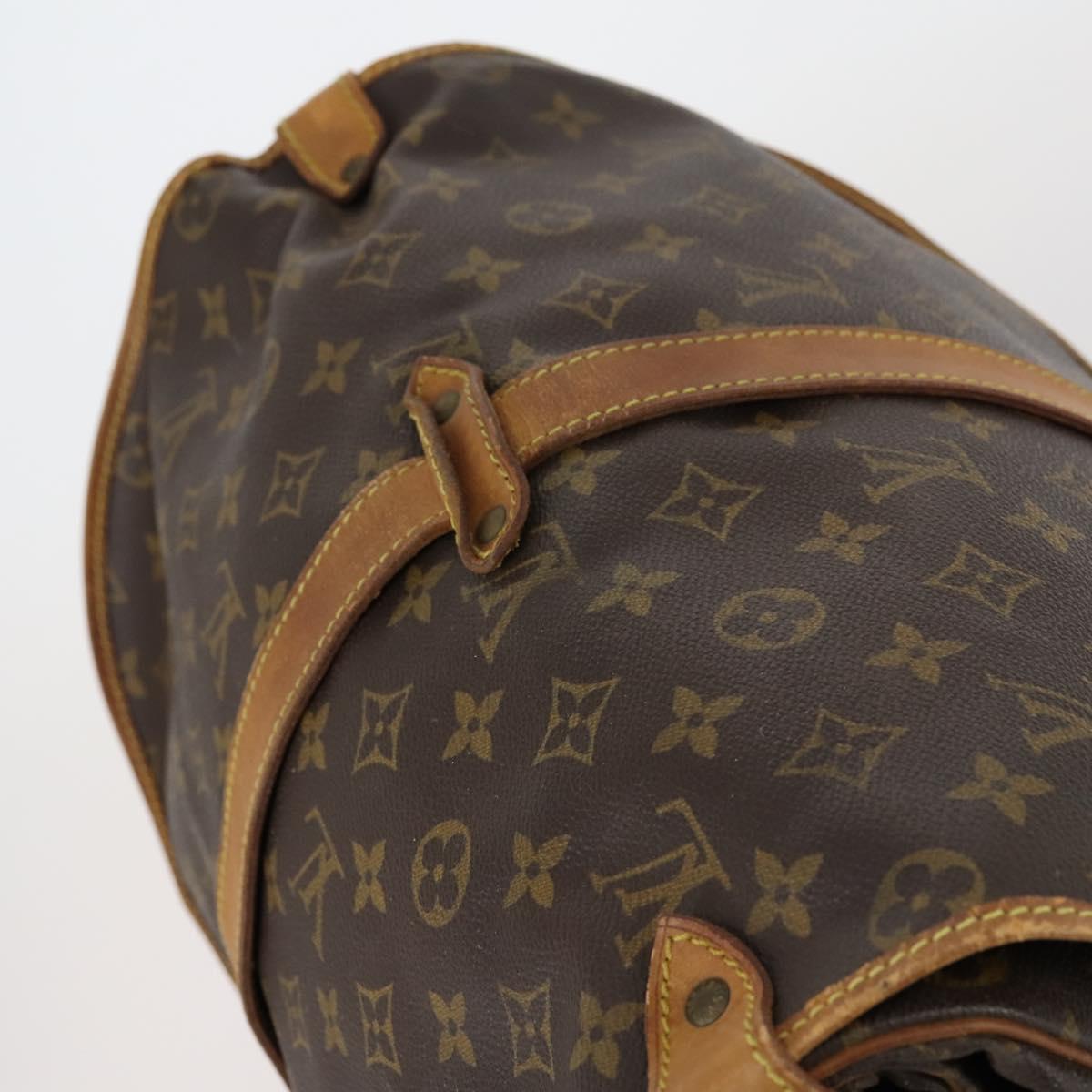 LOUIS VUITTON Monogram Saumur 35 Shoulder Bag M42254 LV Auth 148638
