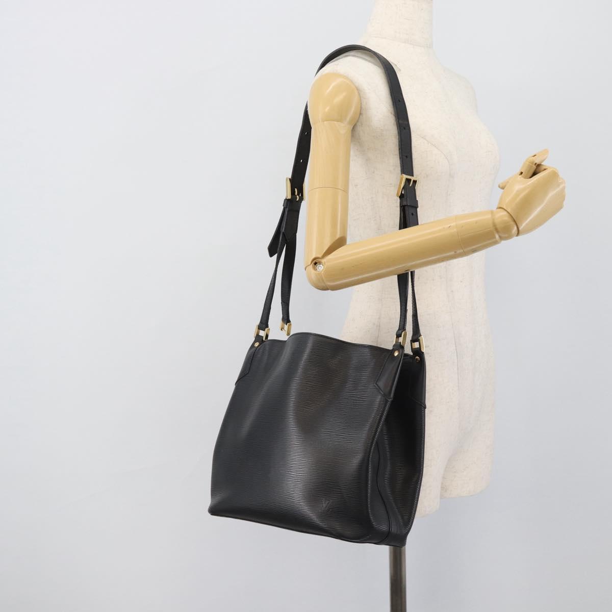 LOUIS VUITTON Epi Mandala MM Shoulder Bag Black M58892 LV Auth 148759