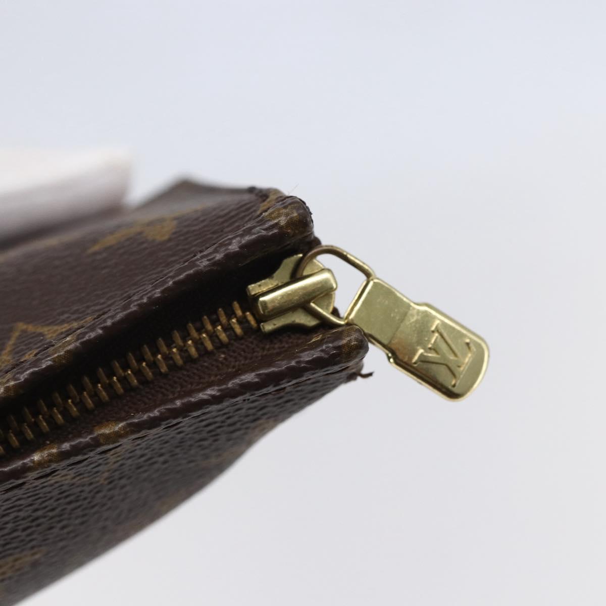 LOUIS VUITTON Monogram Poche Toilette 15 Pouch M47546 LV Auth 148774