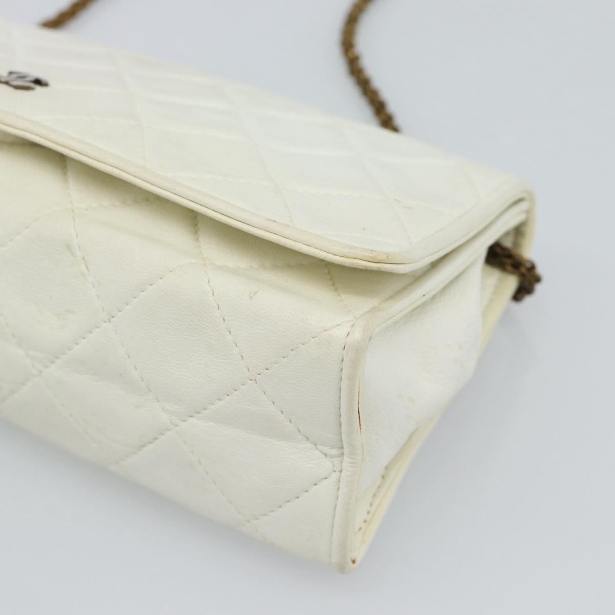CHANEL Matelasse Chain Shoulder Bag Lamb Skin White Gold CC Auth 148797