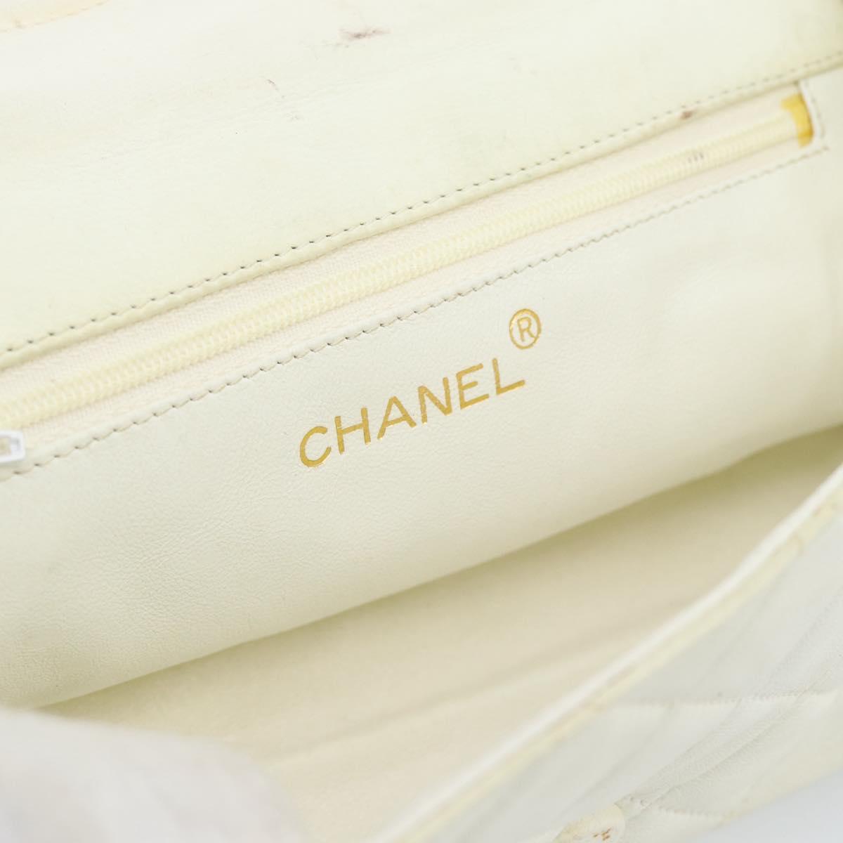 CHANEL Matelasse Chain Shoulder Bag Lamb Skin White Gold CC Auth 148797