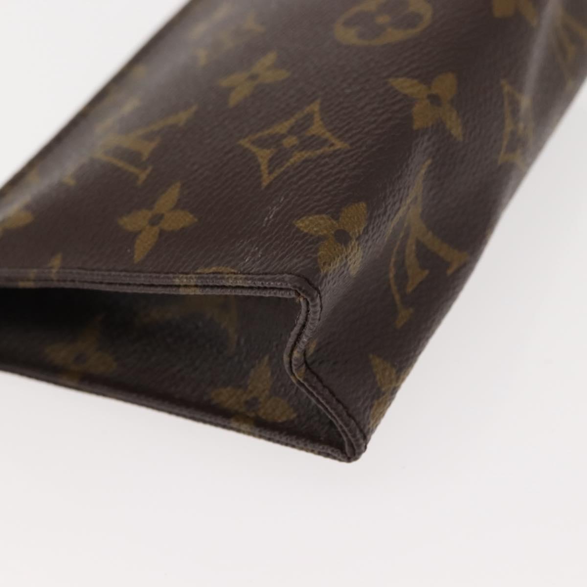LOUIS VUITTON Monogram Poche Toilette 15 Pouch M47546 LV Auth 148928