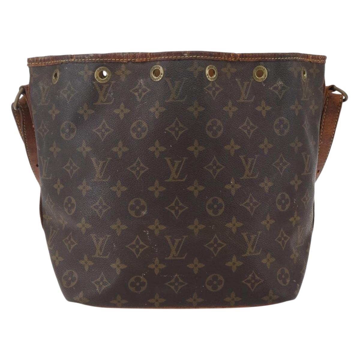 LOUIS VUITTON Monogram Petit Noe Shoulder Bag M42226 LV Auth 149034
