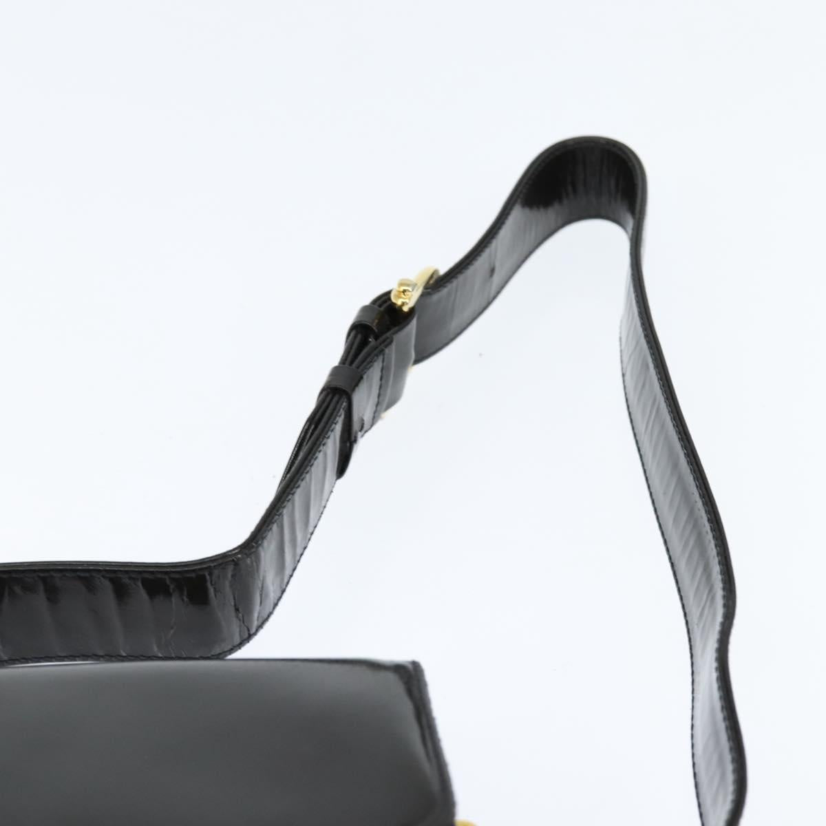 CELINE Horse Carriage Shoulder Bag Enamel Black Gold Auth 149158