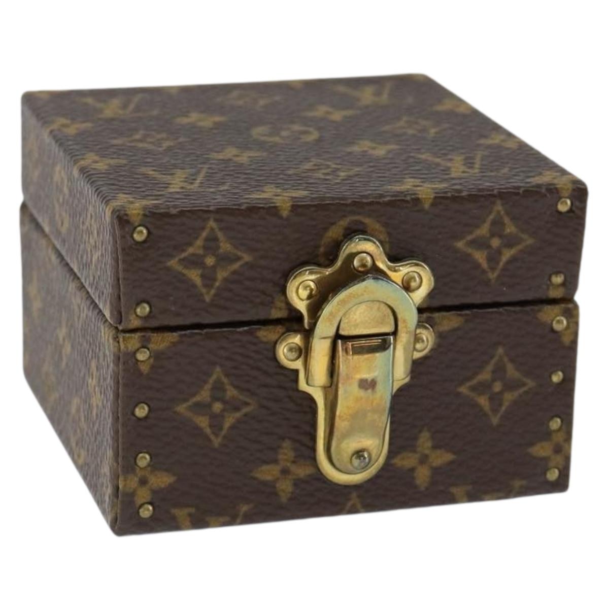 LOUIS VUITTON Monogram Jewelry case Jewelry Box LV Auth 149239