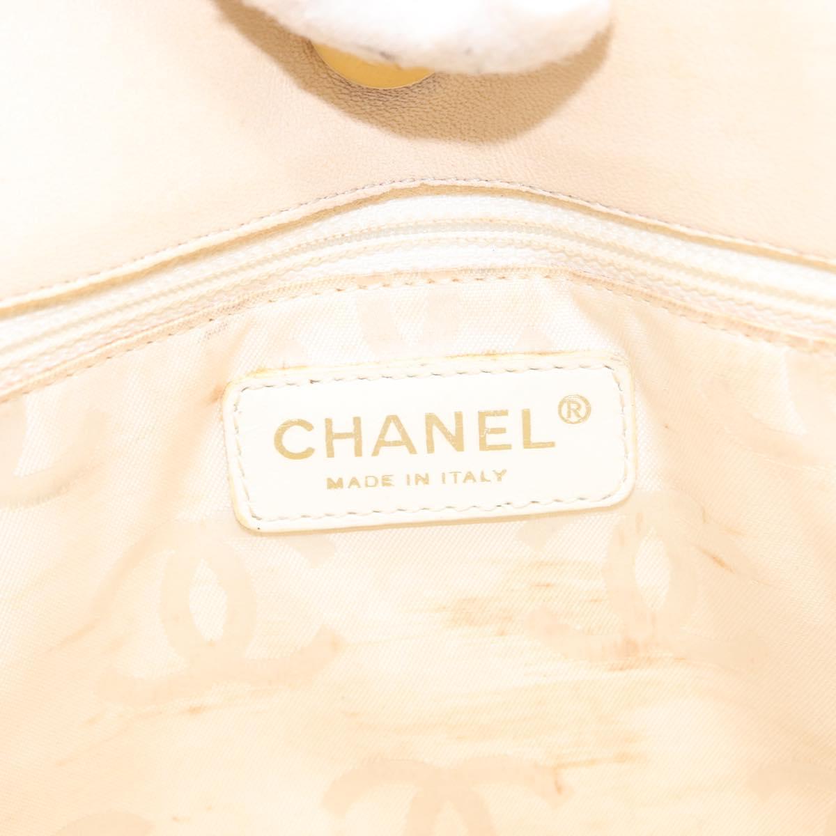 CHANEL Camelia Tote Bag Patent leather Beige Gold CC Auth 149325
