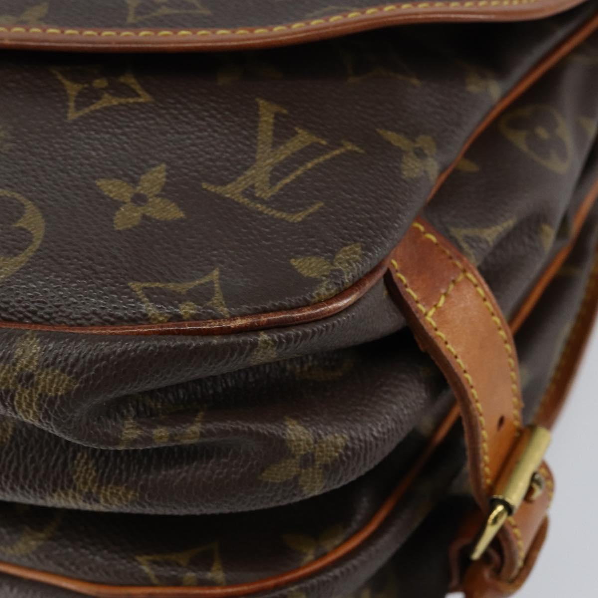 LOUIS VUITTON Monogram Saumur 30 Shoulder Bag M42256 LV Auth 149330