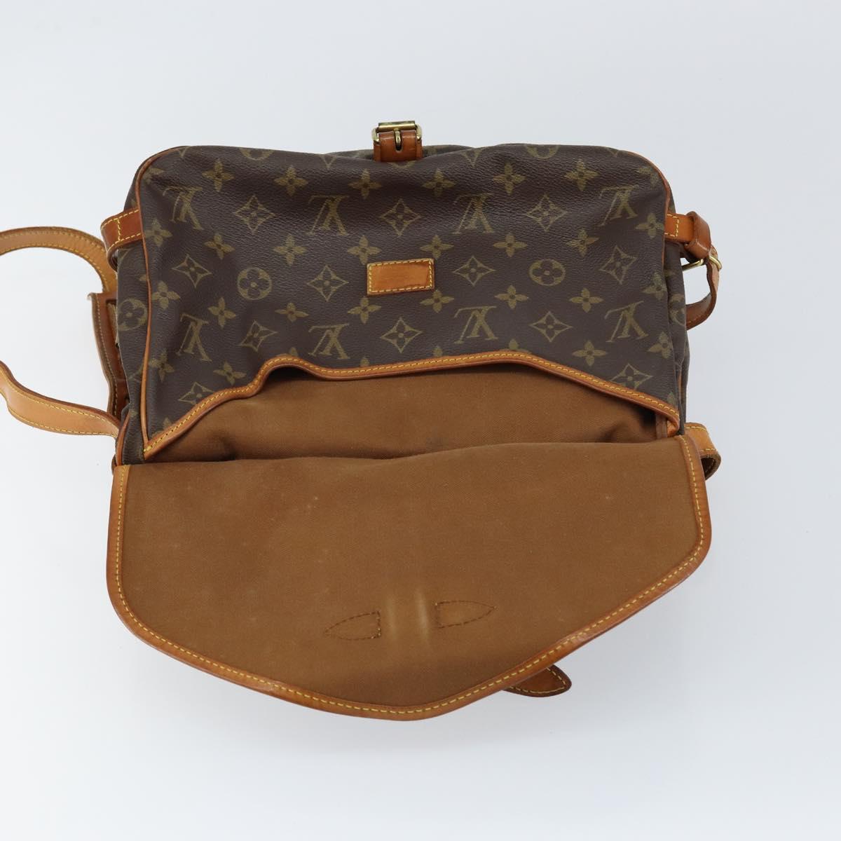 LOUIS VUITTON Monogram Saumur 30 Shoulder Bag M42256 LV Auth 149330