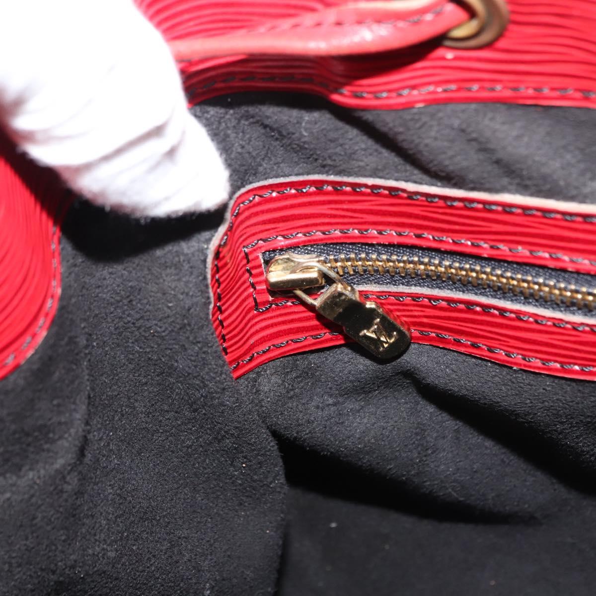 LOUIS VUITTON Epi Petit Noe Shoulder Bag Red M44107 LV Auth 149384