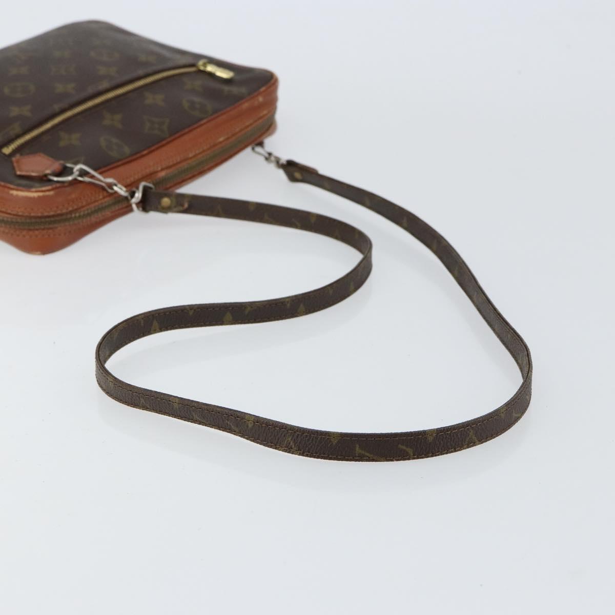 LOUIS VUITTON Monogram Pochette Sports Clutch Bag N0.183 LV Auth 149431