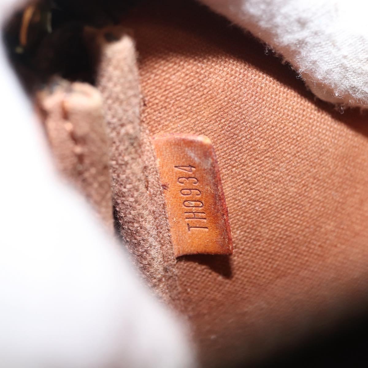 LOUIS VUITTON Monogram Pochette Accessoires Pouch M51980 LV Auth 149505