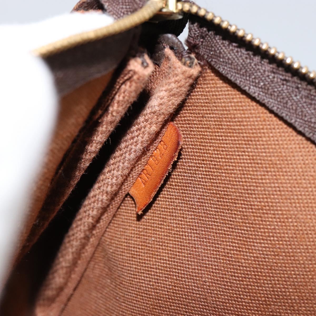 LOUIS VUITTON Monogram Pochette Accessoires Pouch M51980 LV Auth 149558