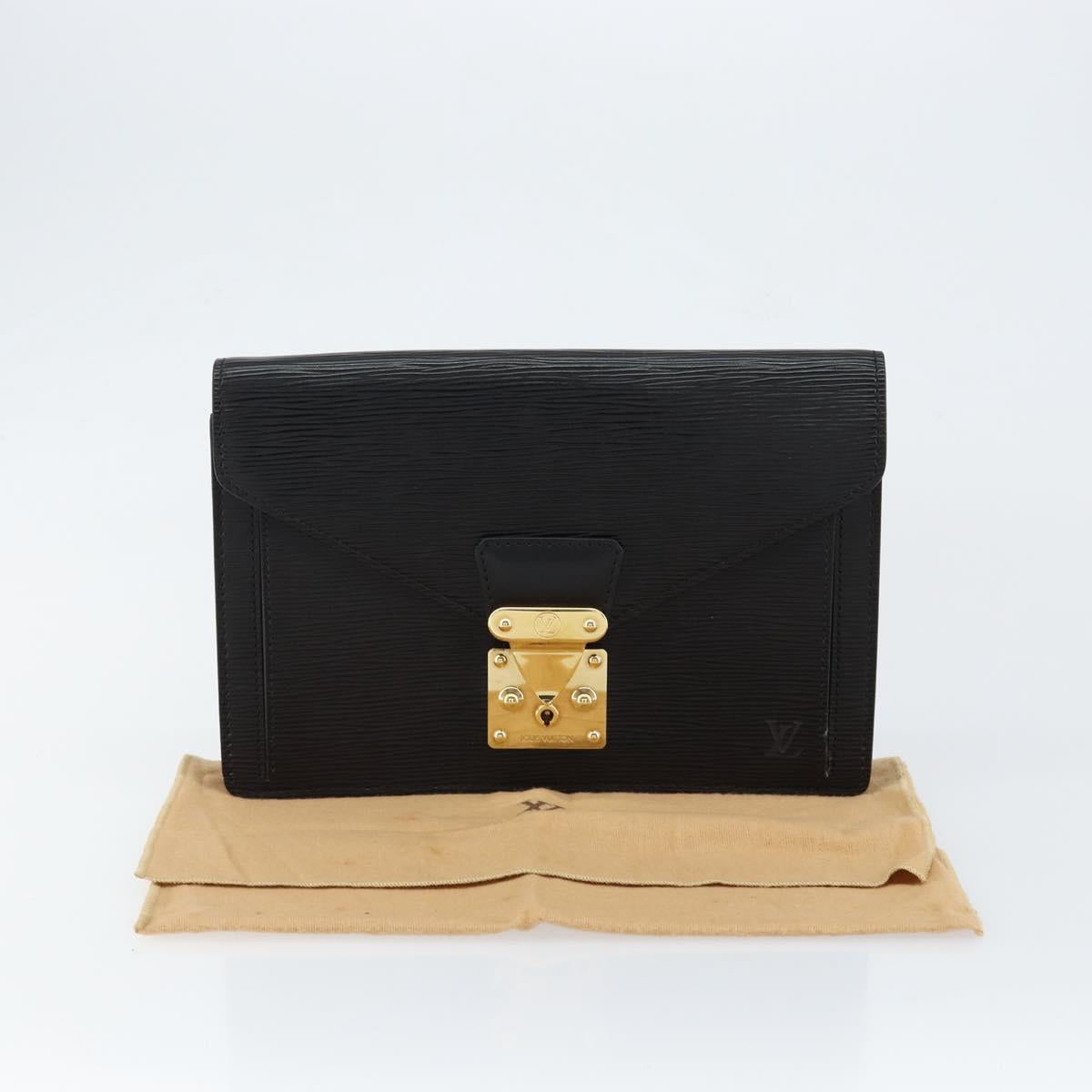 LOUIS VUITTON Epi Serie Dragonne Clutch Bag Black Noir M52612 LV Auth 149598