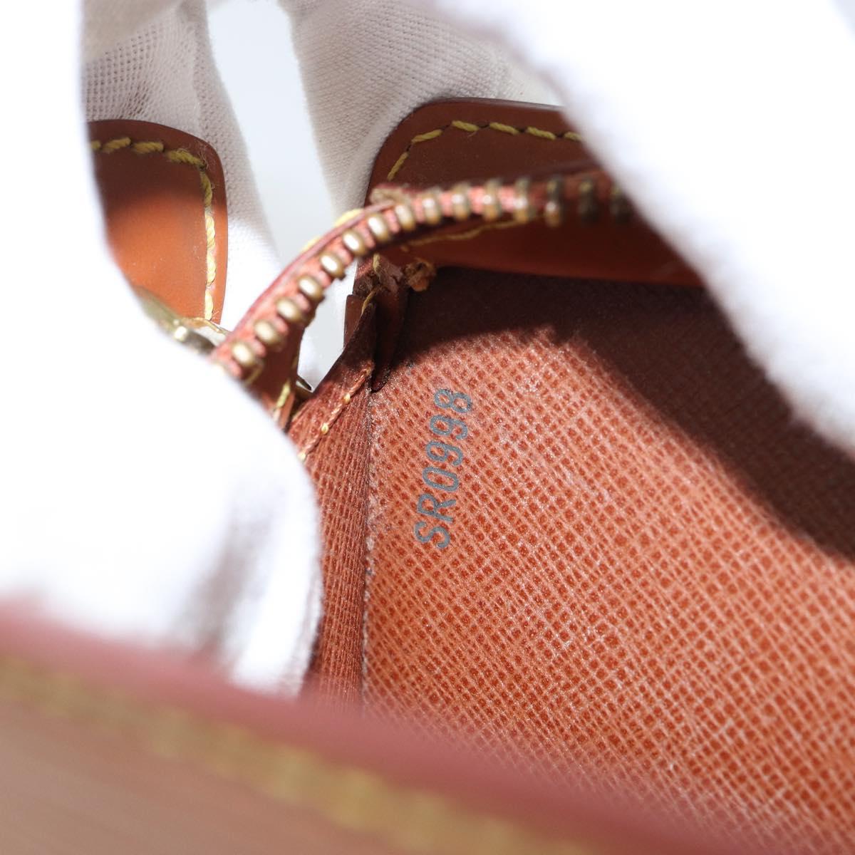 LOUIS VUITTON Epi Pochette Homme Bag Brown Zipangu Gold M52528 Auth 149676