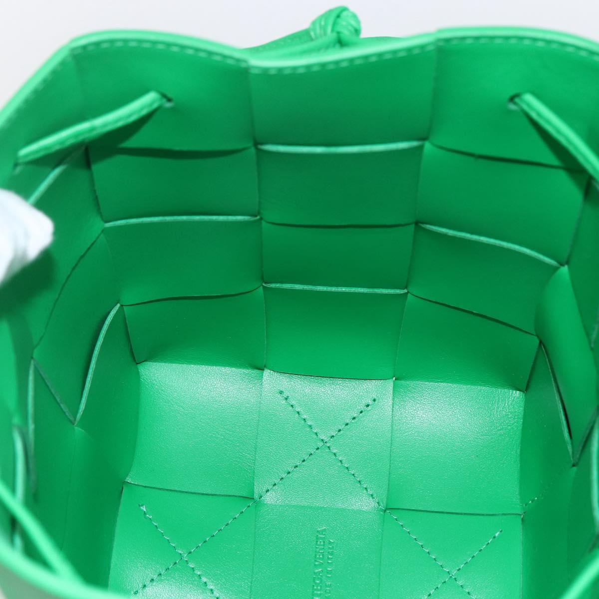 BOTTEGA VENETA MAXI INTRECCIATO Small Cassette Bucket Leather Auth 149923SM