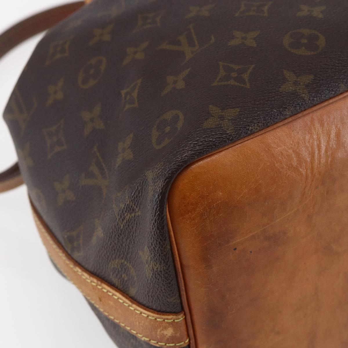 LOUIS VUITTON Monogram Petit Noe Shoulder Bag M42226 LV Auth 150006