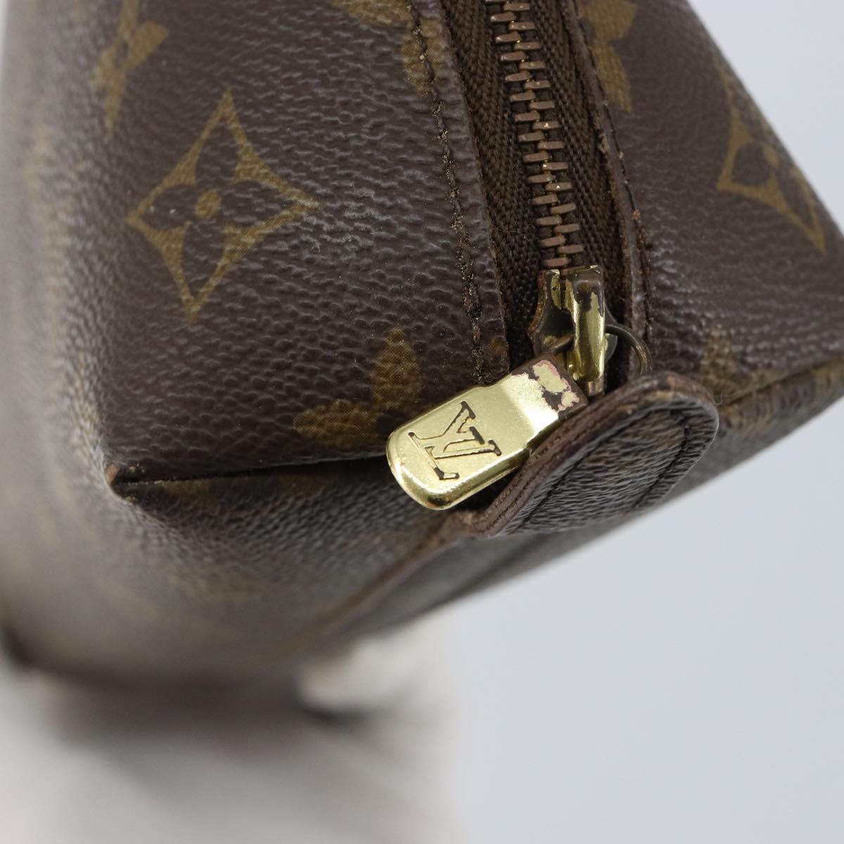LOUIS VUITTON Monogram Trousse Demi Ronde Cosmetic Pouch M47520 LV Auth 150155