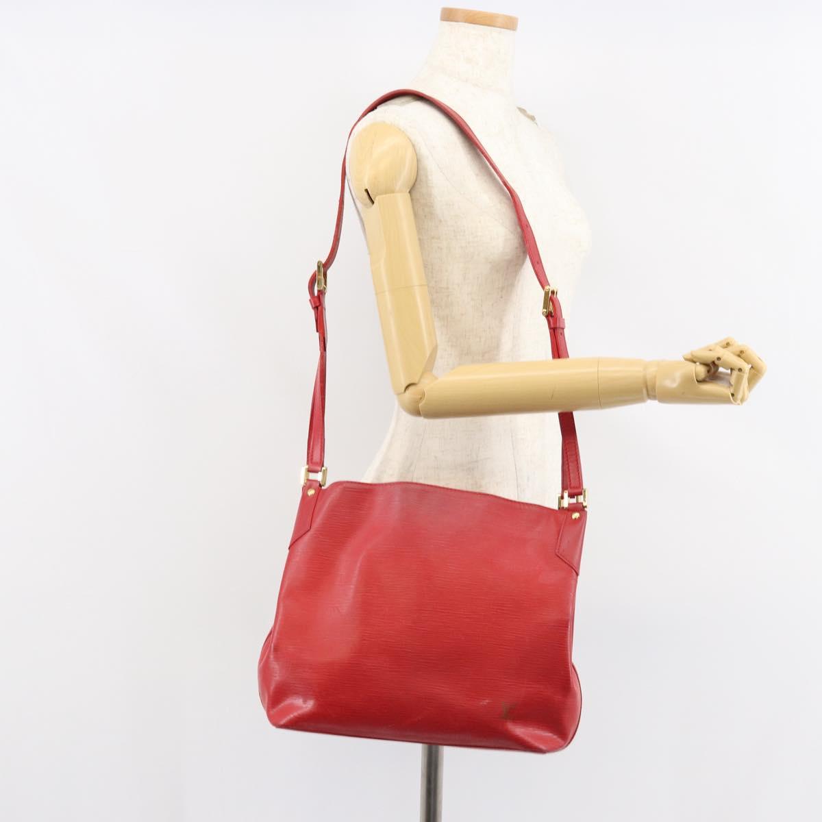 LOUIS VUITTON Epi Mandala MM Shoulder Bag Red M5889E LV Auth 150251