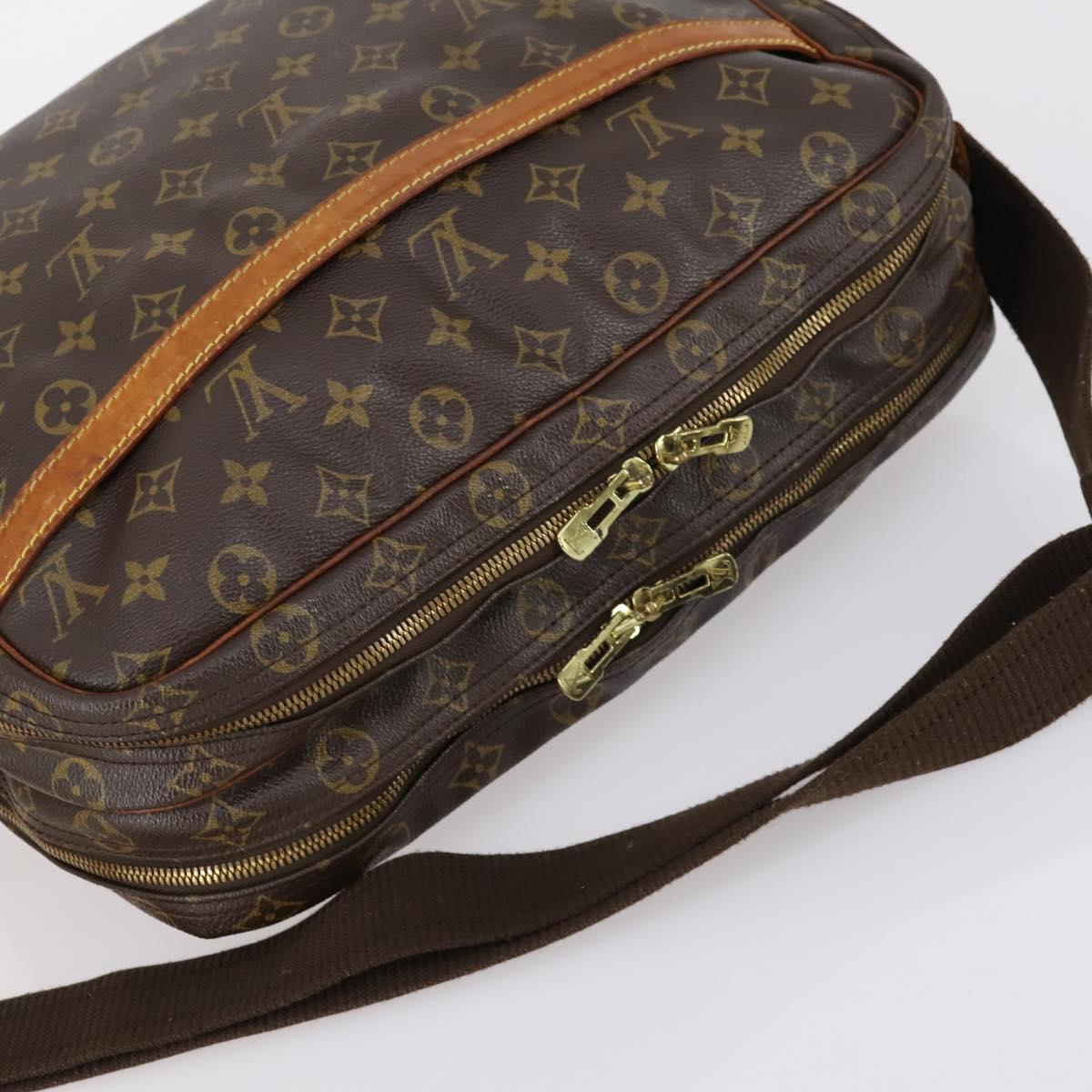 LOUIS VUITTON Monogram Reporter GM Shoulder Bag M45252 LV Auth 150397