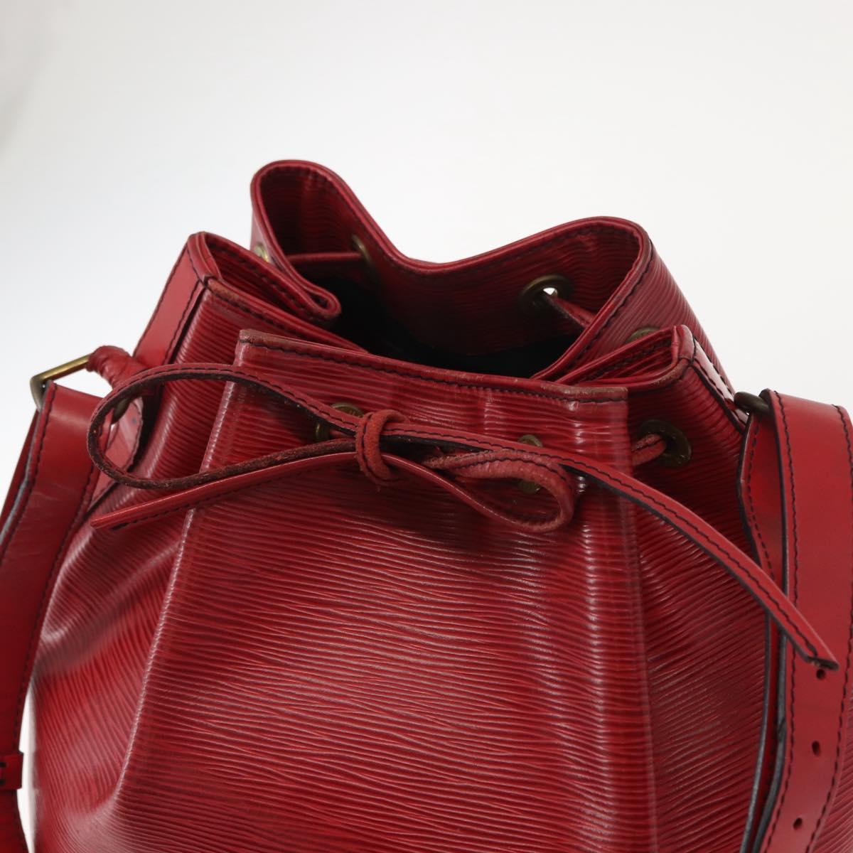 LOUIS VUITTON Epi Petit Noe Shoulder Bag Red M44107 LV Auth 150540