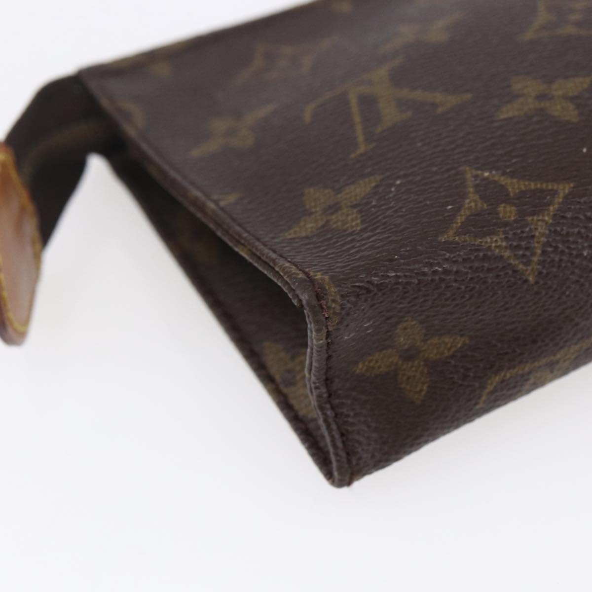 LOUIS VUITTON Monogram Poche Toilette 15 Pouch M47546 LV Auth 150595