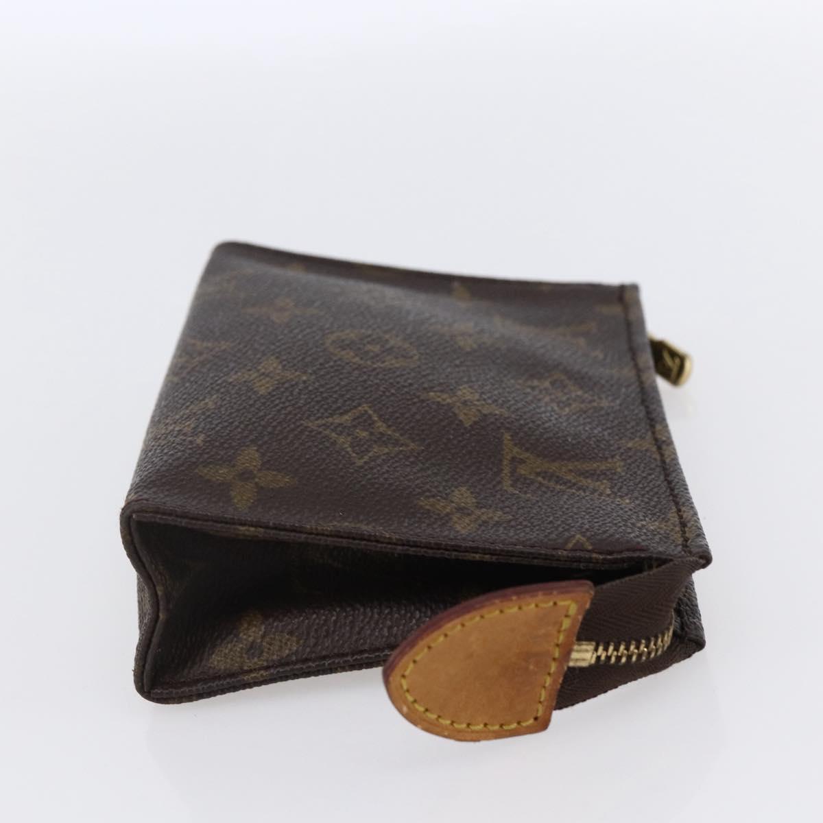 LOUIS VUITTON Monogram Poche Toilette 15 Pouch M47546 LV Auth 150595