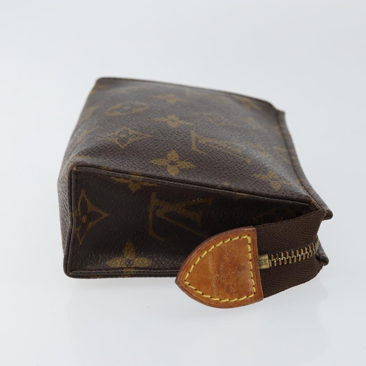 LOUIS VUITTON Monogram Poche Toilette 15 Pouch M47546 LV Auth 150596