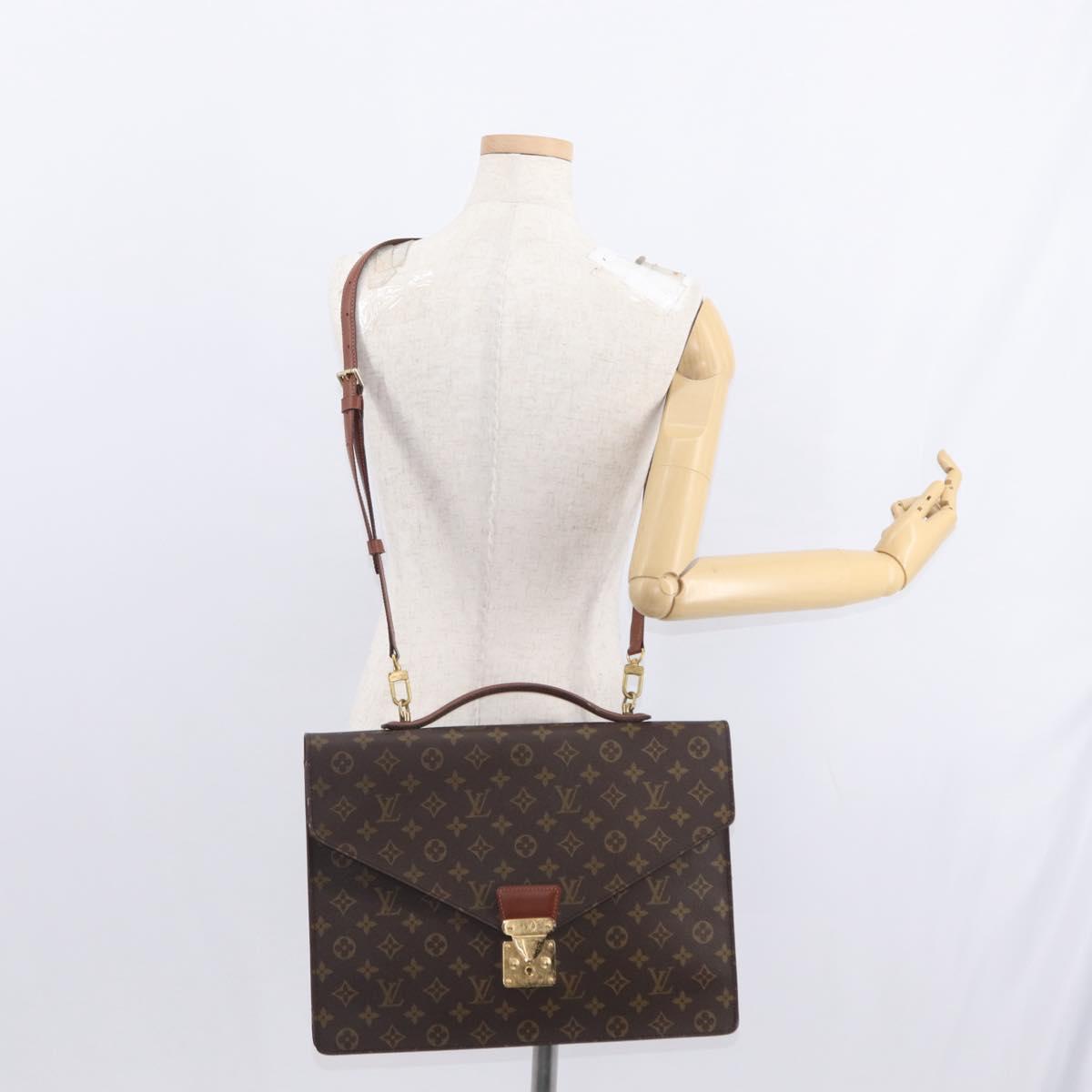 LOUIS VUITTON Monogram Porte Documents Bandouliere Bag M53338 LV Auth 150924
