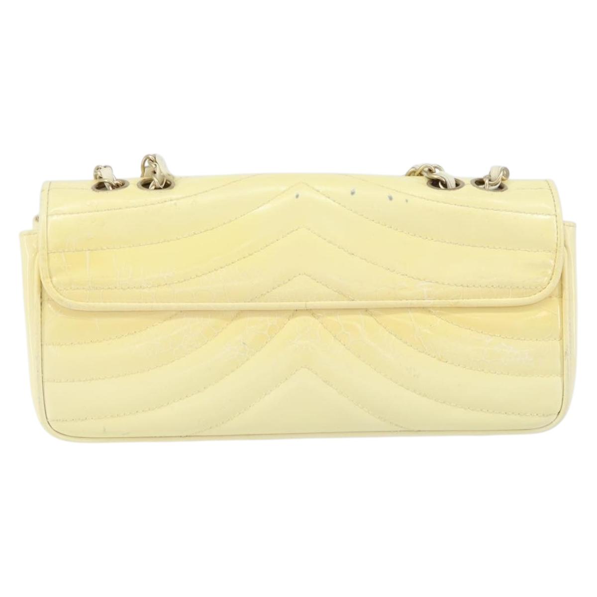 CHANEL Chain V Stitch Shoulder Bag Patent leather White Gold CC Auth 150967