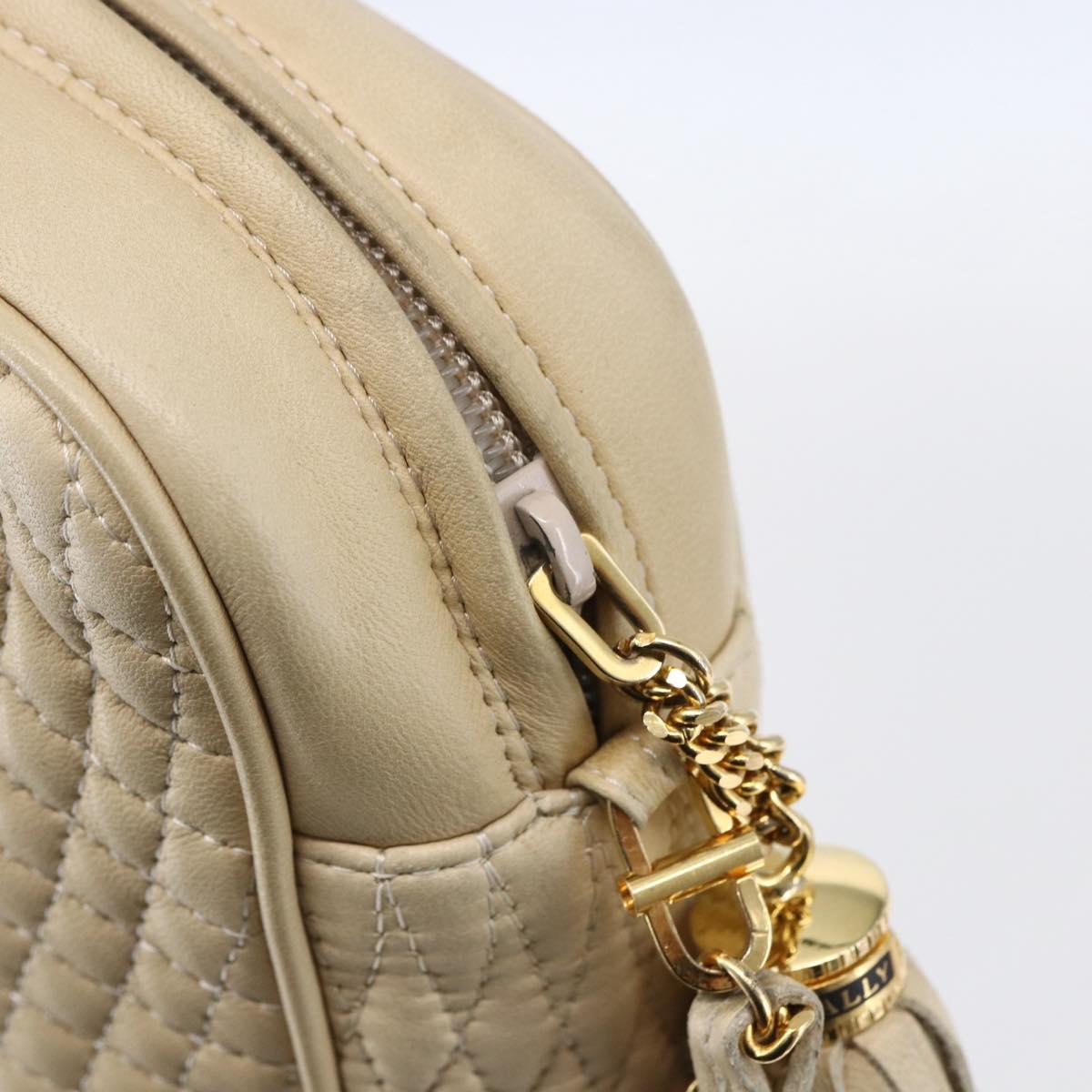BALLY Quilted Chain Shoulder Bag Leather Ivory Gold Auth 151031