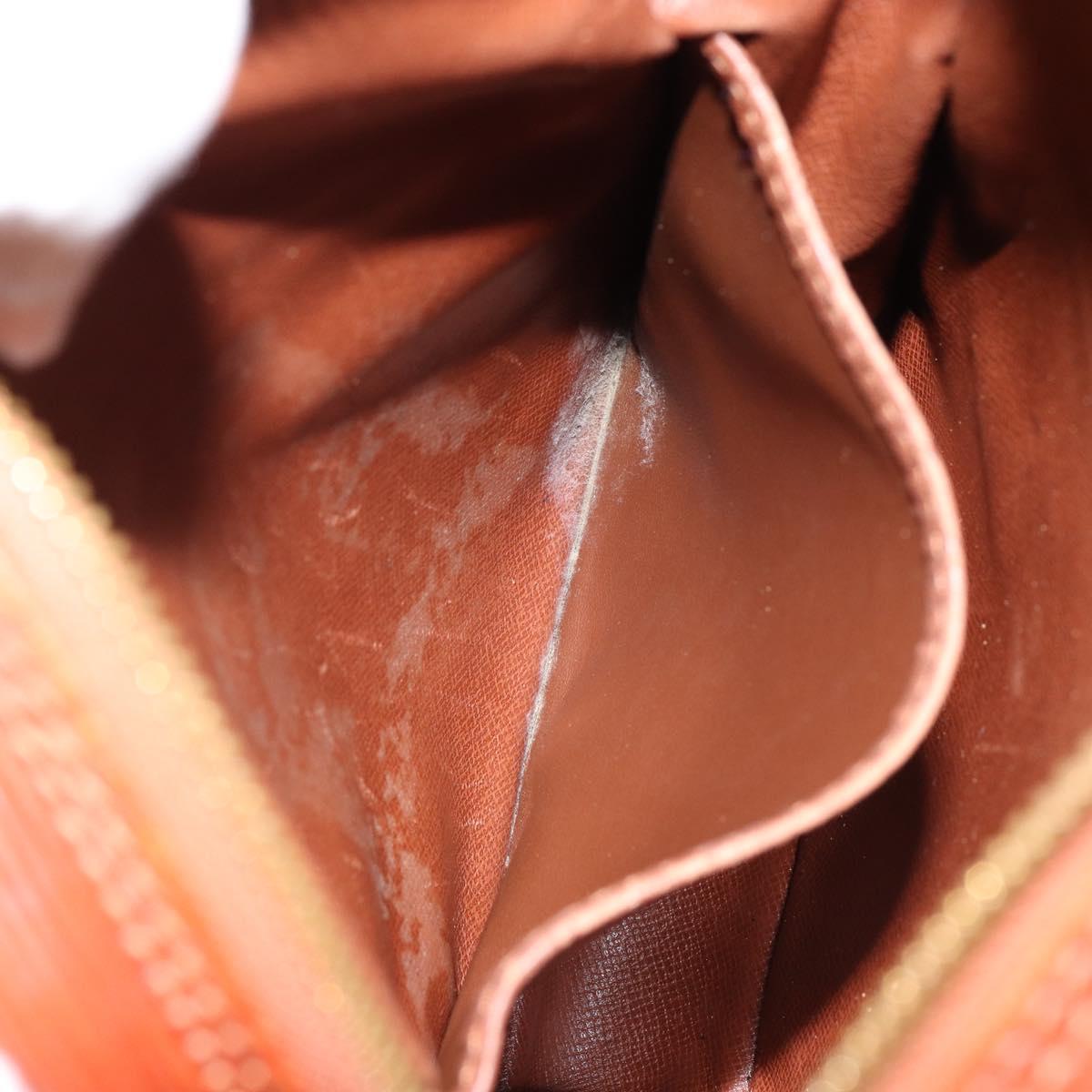 LOUIS VUITTON Epi Danube Shoulder Bag Brown M51694 LV Auth 151088