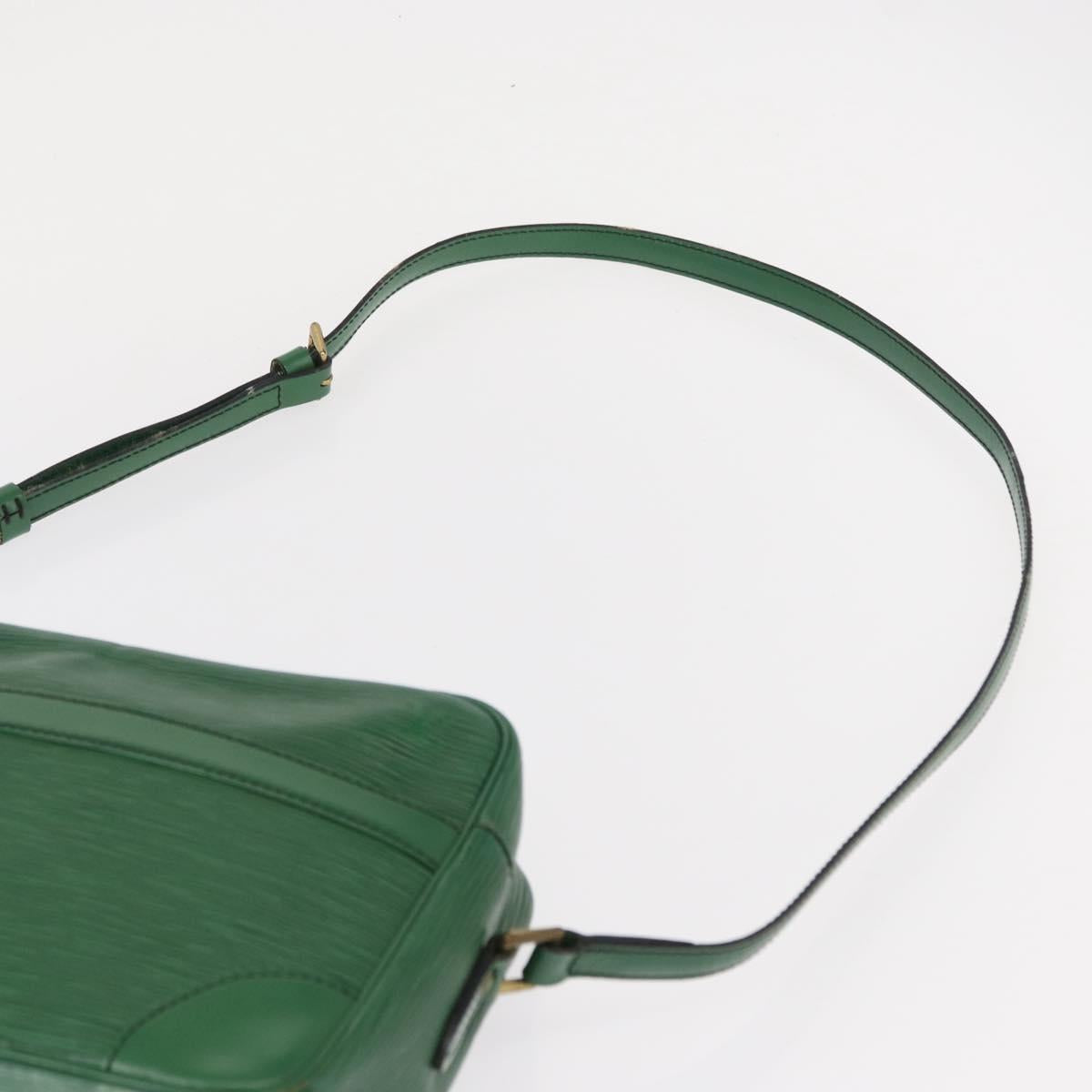 LOUIS VUITTON Epi Trocadero 27 Shoulder Bag Green M52314 LV Auth 151230