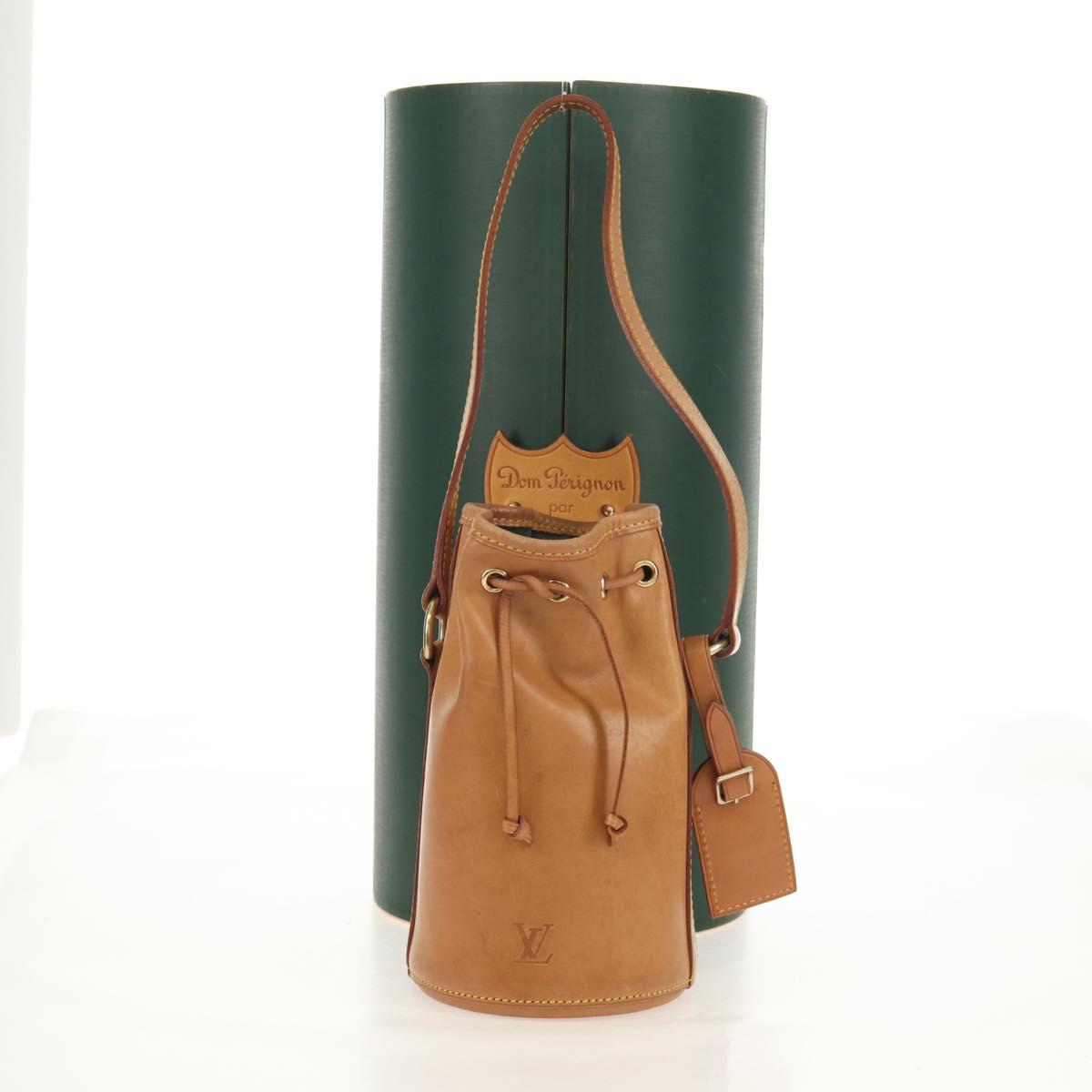 LOUIS VUITTON Nomad Dom Pérignon Champagne Case Bag Beige M99057 LV Auth 151315V