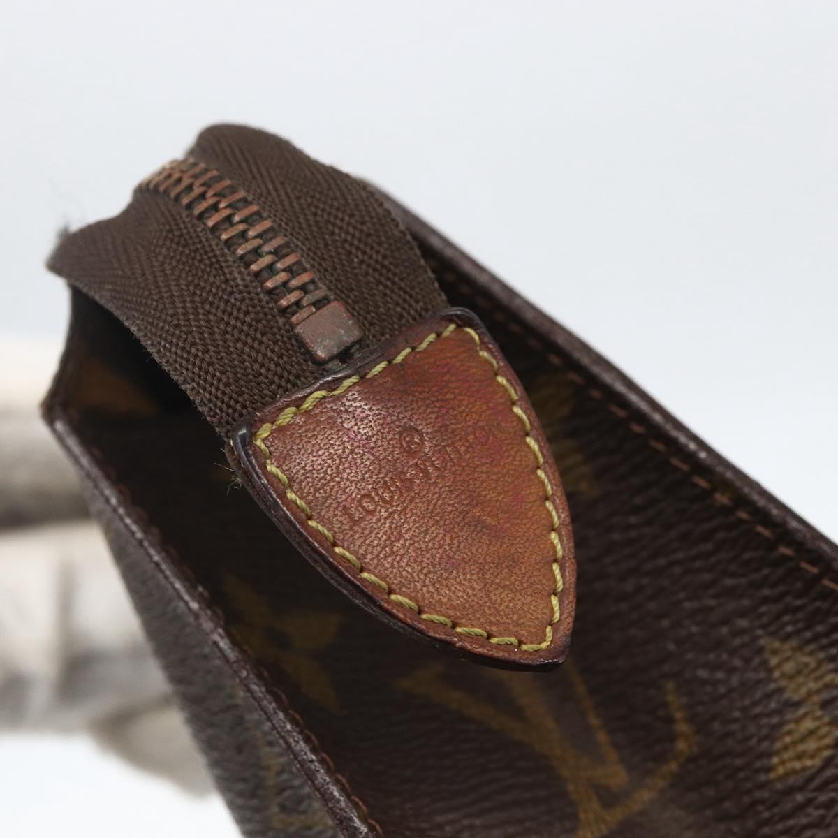 LOUIS VUITTON Monogram Poche Toilette 26 Pouch M47542 LV Auth 151703
