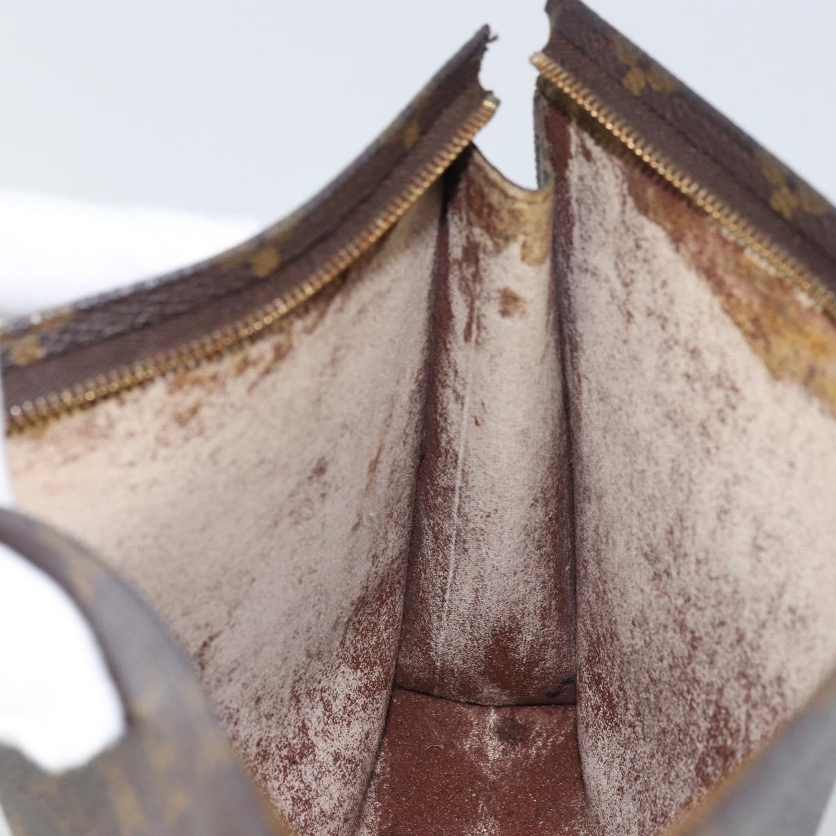 LOUIS VUITTON Monogram Poche Toilette 26 Pouch M47542 LV Auth 151709