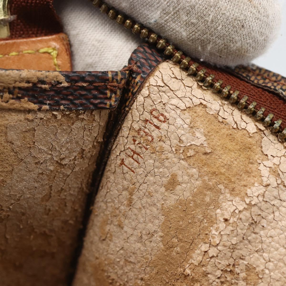 LOUIS VUITTON Damier Ebene Poche Toilette 26 Pouch N47543 LV Auth 151733