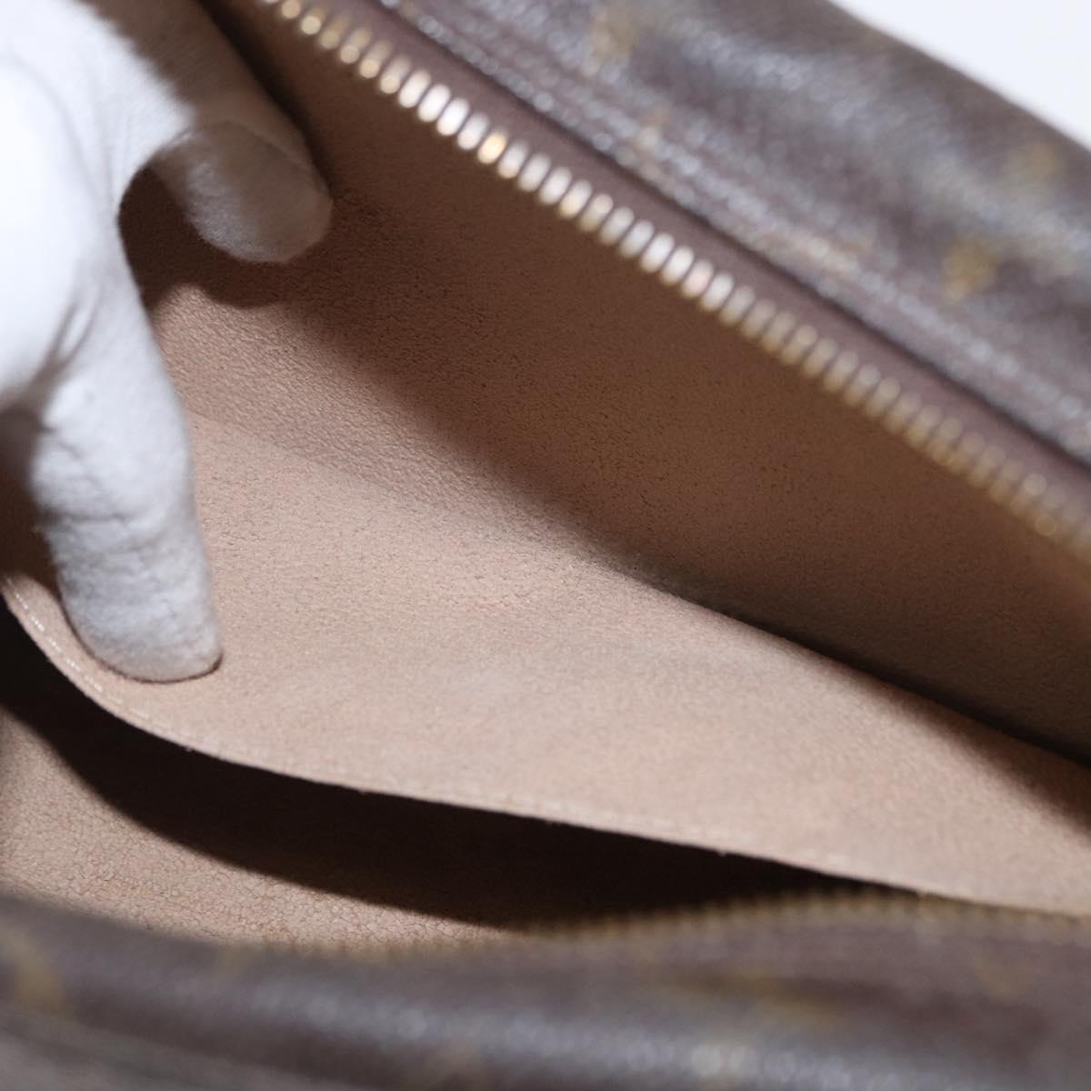 LOUIS VUITTON Monogram Trousse Toilette 28 Clutch Bag M47522 LV Auth 151817