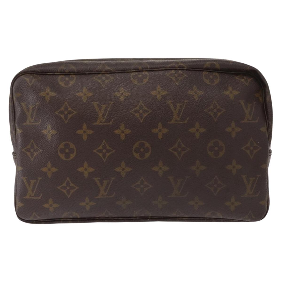 LOUIS VUITTON Monogram Trousse Toilette 28 Clutch Bag M47522 LV Auth 151817