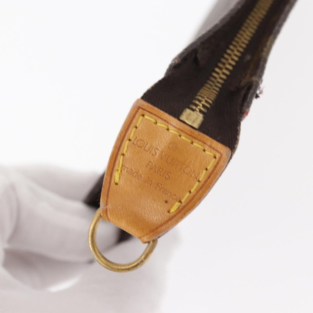 LOUIS VUITTON Monogram Bucket GM Accessory Pouch LV Auth 151827